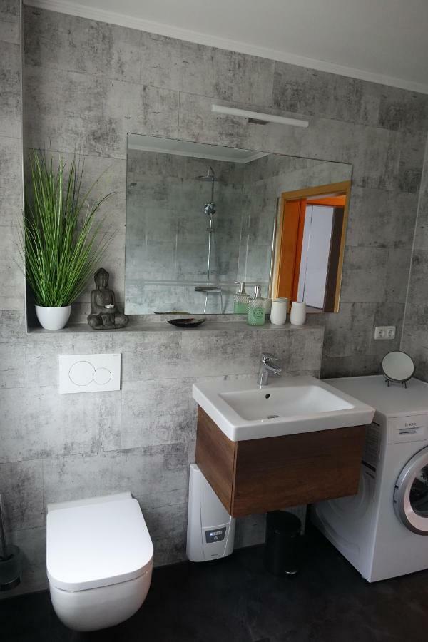 Moderne Ferienwohnung In Potsdam, Sehr Komfortabel, Ruhige Lage Εξωτερικό φωτογραφία